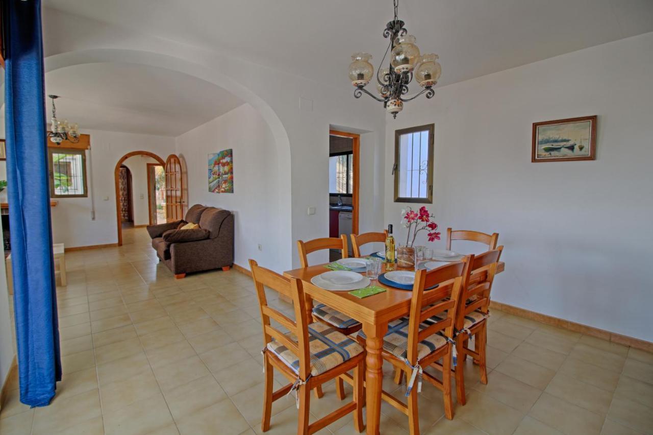 Holiday Villa Bellota בניסה מראה חיצוני תמונה